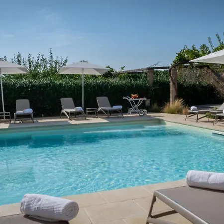 Historic Building With Pool * Gagliano del Capo