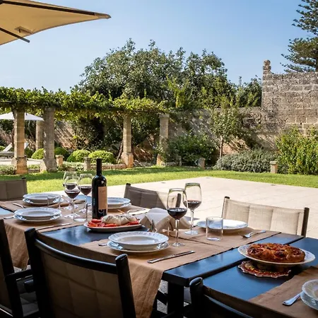 Historic Building With Pool * Gagliano del Capo