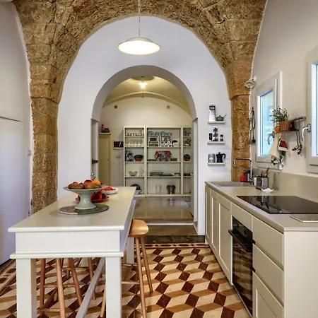 Altra Meta Luxury Palace By Lovesud Villa *