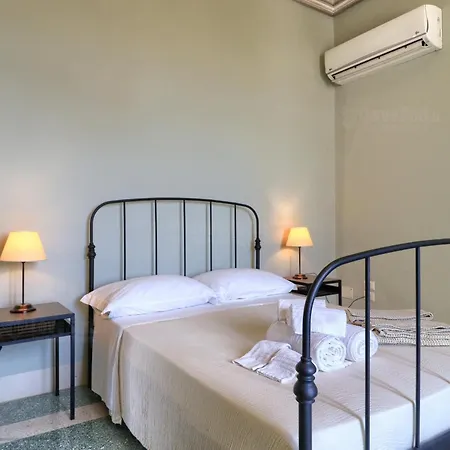 Altra Meta Luxury Palace By Lovesud * Gagliano del Capo